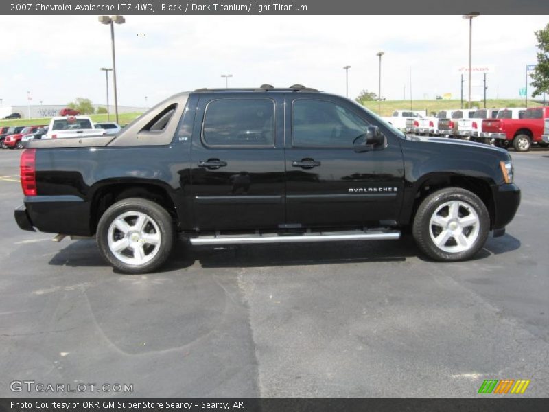 Black / Dark Titanium/Light Titanium 2007 Chevrolet Avalanche LTZ 4WD