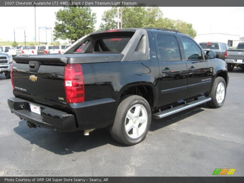 Black / Dark Titanium/Light Titanium 2007 Chevrolet Avalanche LTZ 4WD