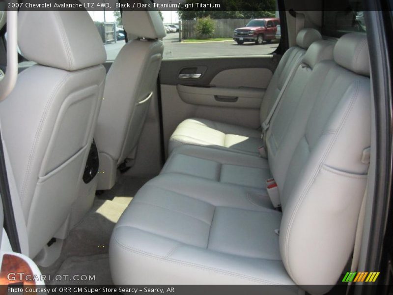 Black / Dark Titanium/Light Titanium 2007 Chevrolet Avalanche LTZ 4WD