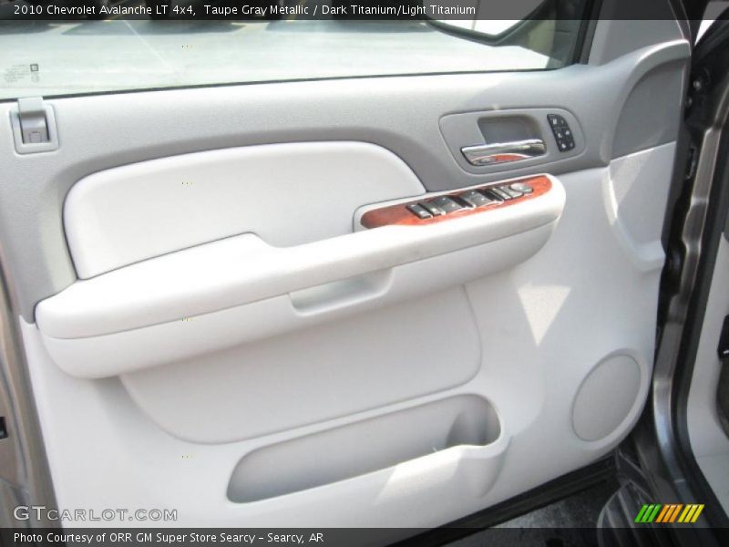 Taupe Gray Metallic / Dark Titanium/Light Titanium 2010 Chevrolet Avalanche LT 4x4