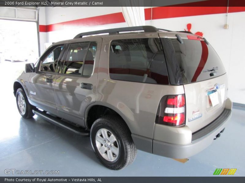 Mineral Grey Metallic / Camel 2006 Ford Explorer XLS