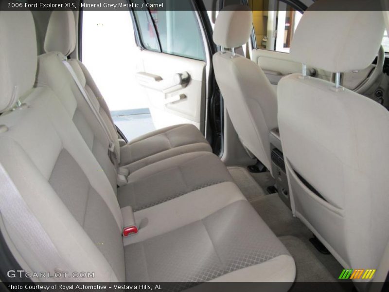 Mineral Grey Metallic / Camel 2006 Ford Explorer XLS