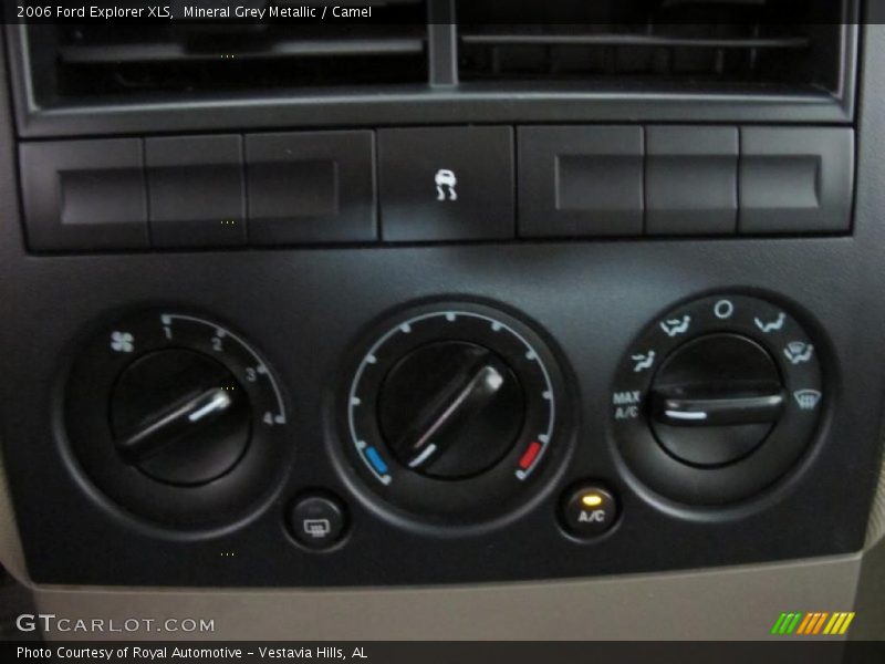 Mineral Grey Metallic / Camel 2006 Ford Explorer XLS