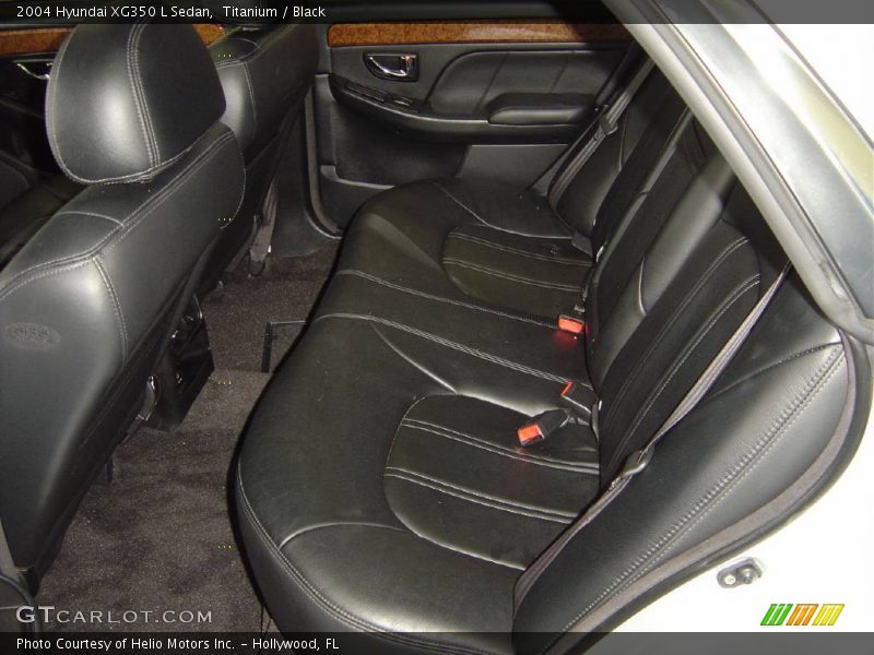 Titanium / Black 2004 Hyundai XG350 L Sedan