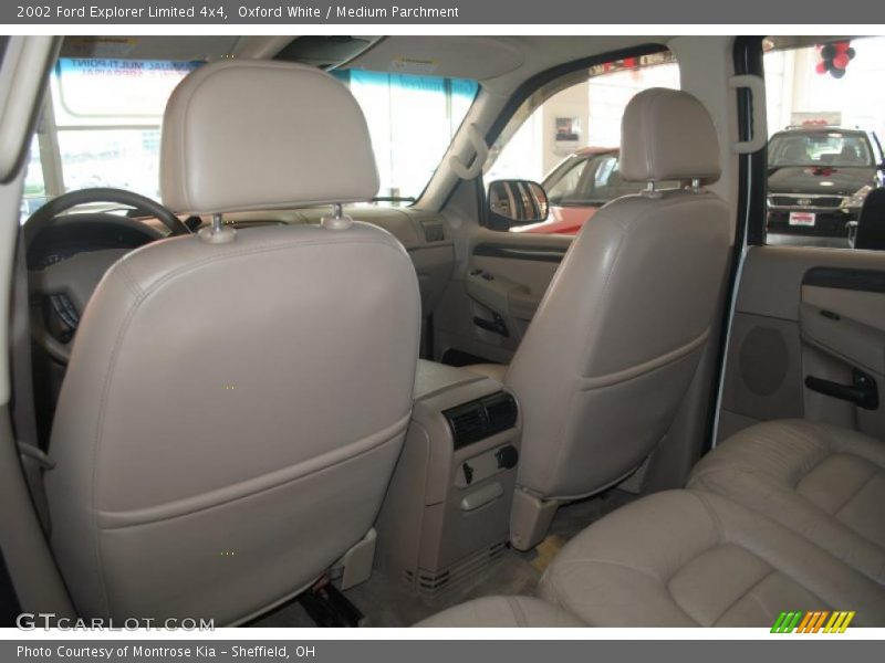 Oxford White / Medium Parchment 2002 Ford Explorer Limited 4x4