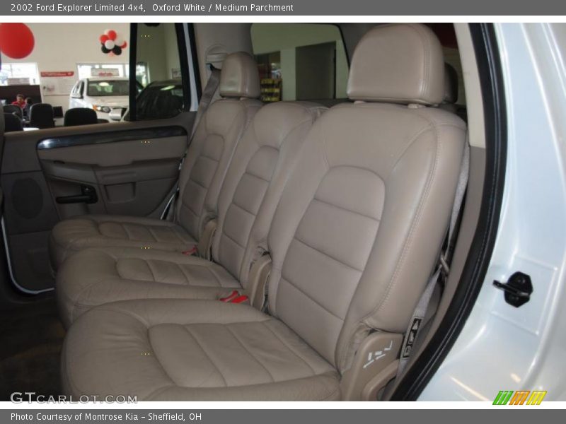 Oxford White / Medium Parchment 2002 Ford Explorer Limited 4x4