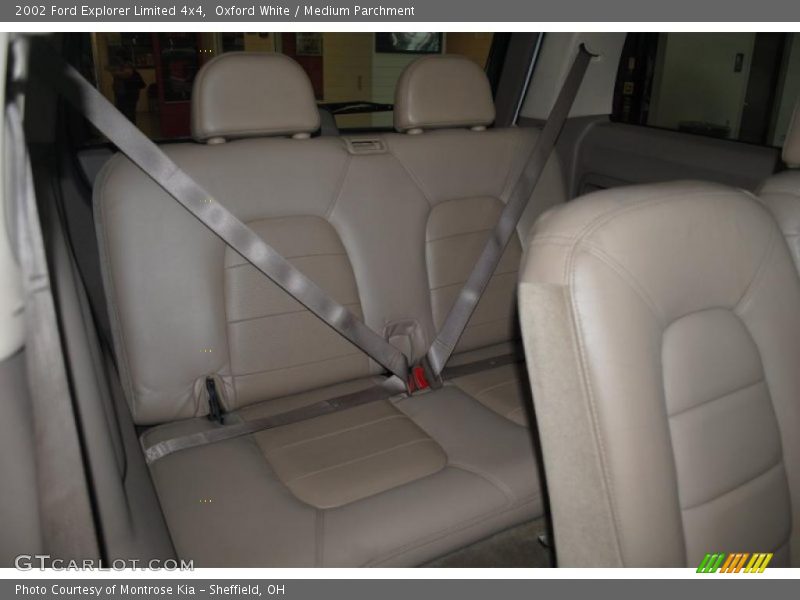 Oxford White / Medium Parchment 2002 Ford Explorer Limited 4x4