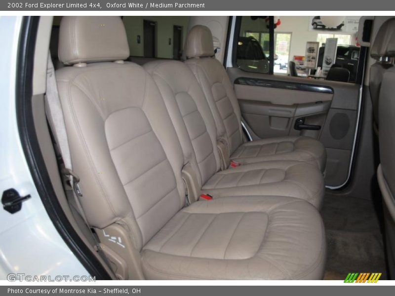 Oxford White / Medium Parchment 2002 Ford Explorer Limited 4x4