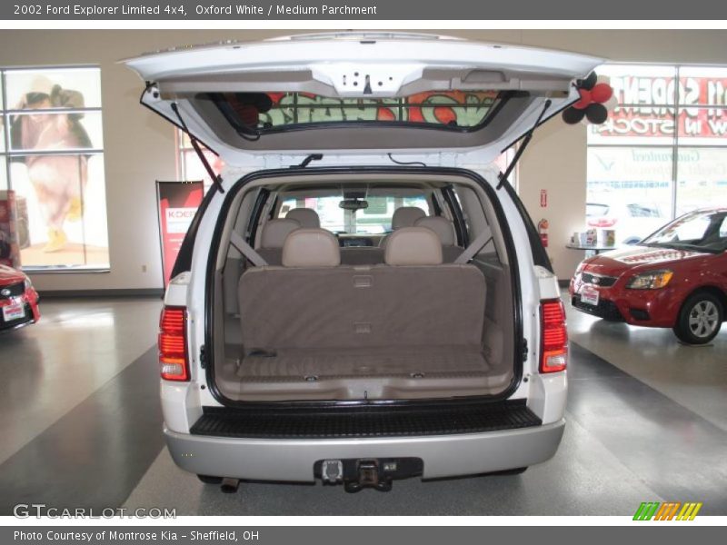 Oxford White / Medium Parchment 2002 Ford Explorer Limited 4x4