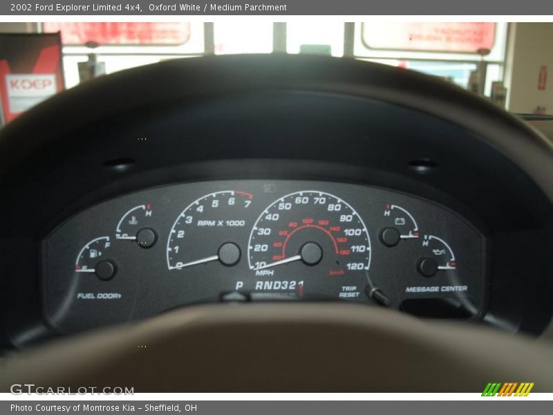 Oxford White / Medium Parchment 2002 Ford Explorer Limited 4x4