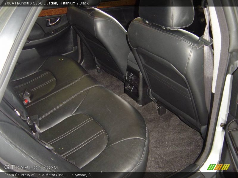 Titanium / Black 2004 Hyundai XG350 L Sedan