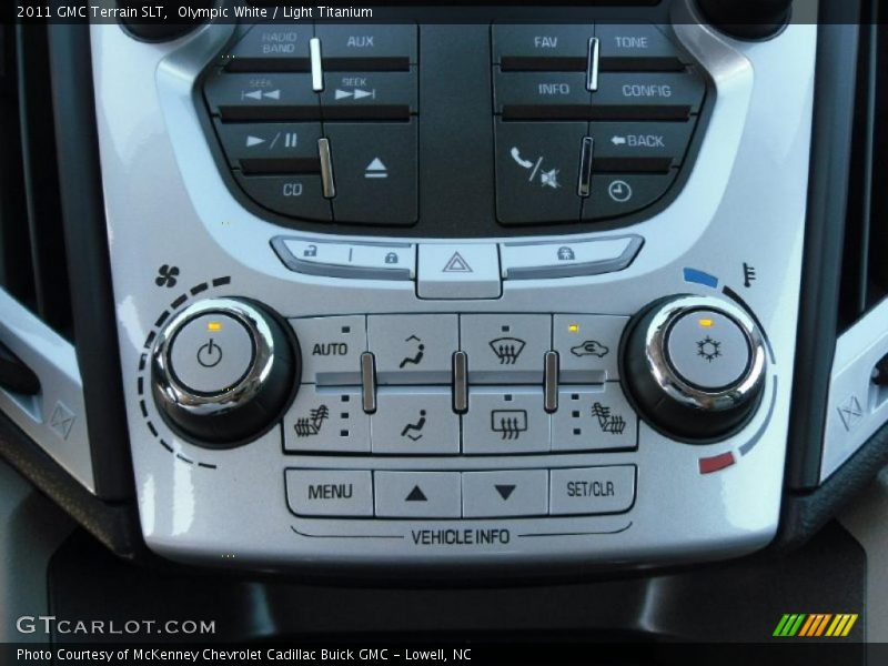 Olympic White / Light Titanium 2011 GMC Terrain SLT