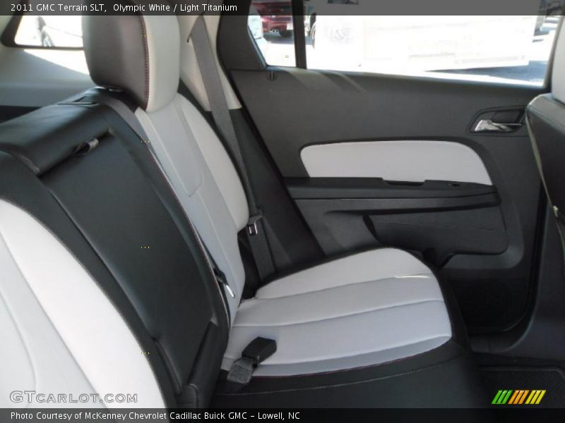 Olympic White / Light Titanium 2011 GMC Terrain SLT