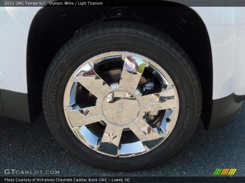 Olympic White / Light Titanium 2011 GMC Terrain SLT