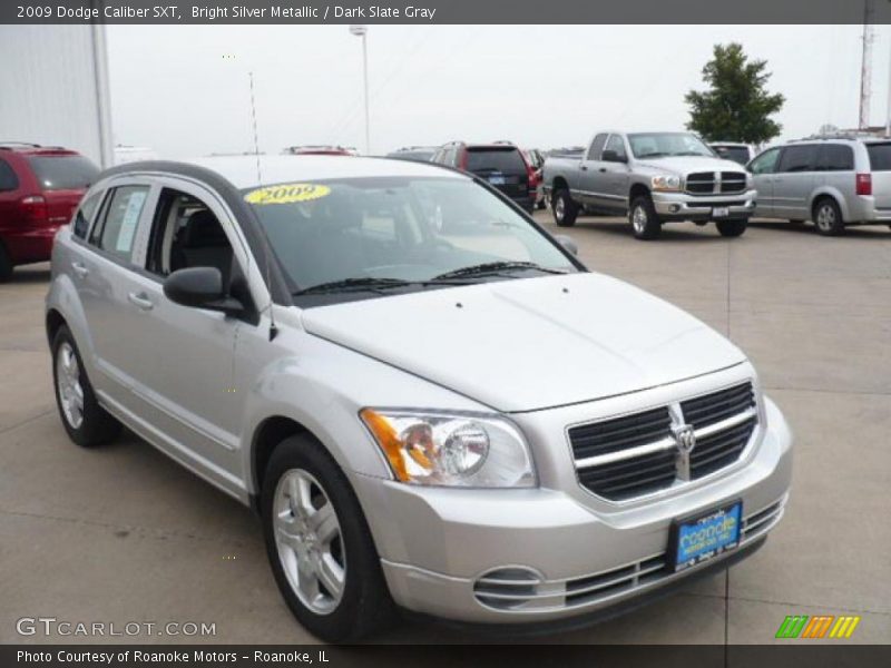 Bright Silver Metallic / Dark Slate Gray 2009 Dodge Caliber SXT