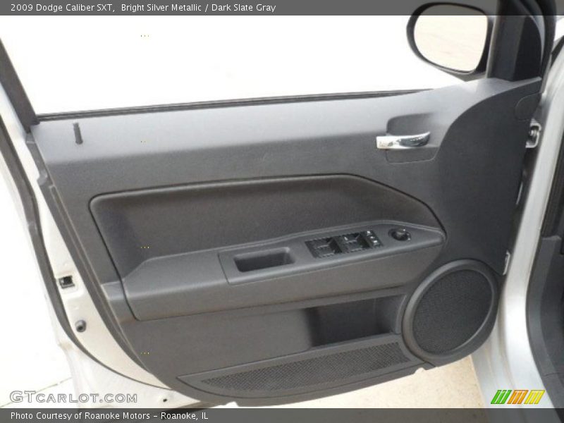 Bright Silver Metallic / Dark Slate Gray 2009 Dodge Caliber SXT