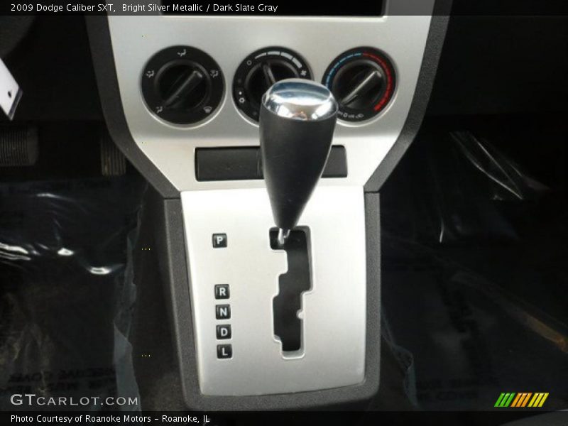 Bright Silver Metallic / Dark Slate Gray 2009 Dodge Caliber SXT