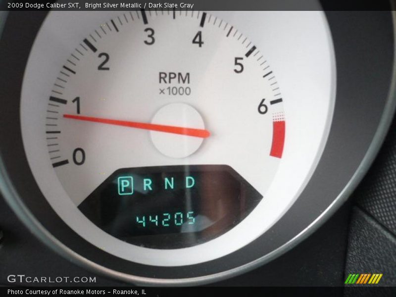 Bright Silver Metallic / Dark Slate Gray 2009 Dodge Caliber SXT