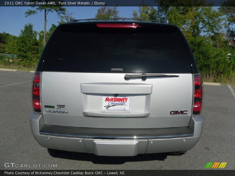 Pure Silver Metallic / Ebony 2011 GMC Yukon Denali AWD