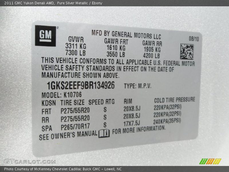 Pure Silver Metallic / Ebony 2011 GMC Yukon Denali AWD