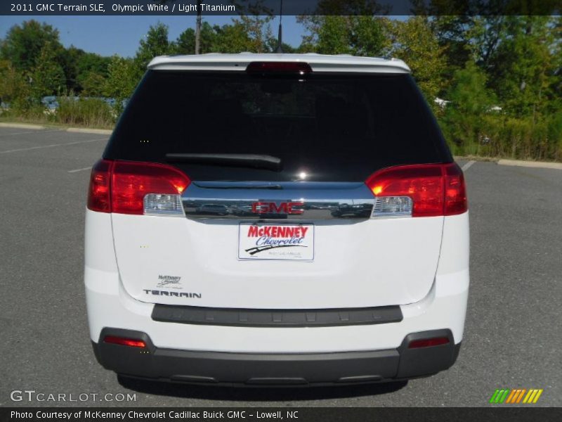 Olympic White / Light Titanium 2011 GMC Terrain SLE