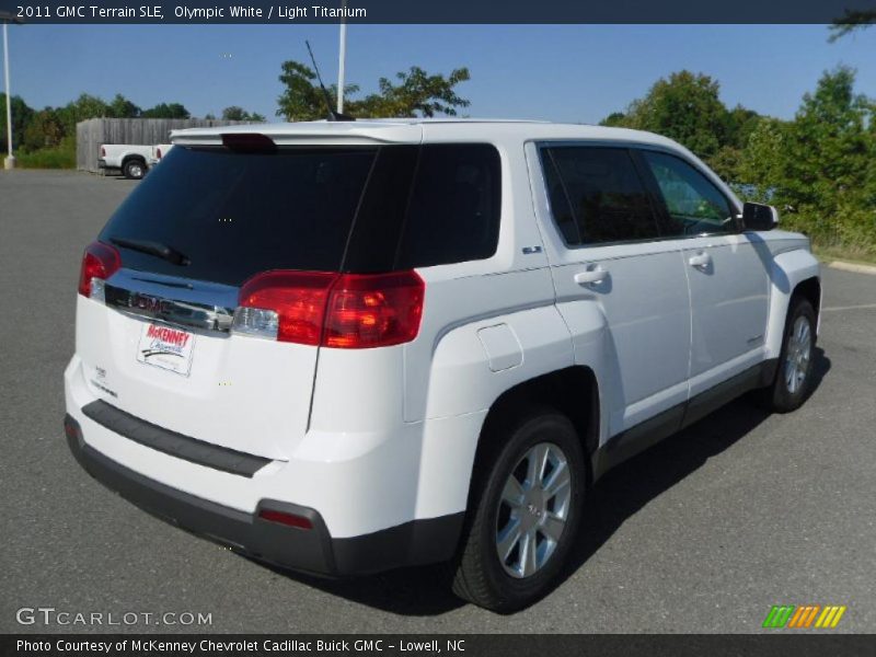 Olympic White / Light Titanium 2011 GMC Terrain SLE