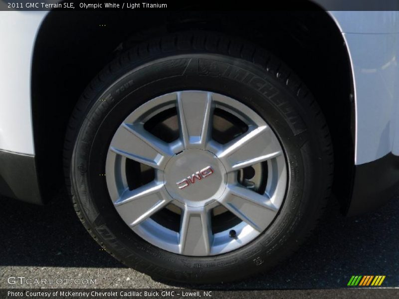 Olympic White / Light Titanium 2011 GMC Terrain SLE