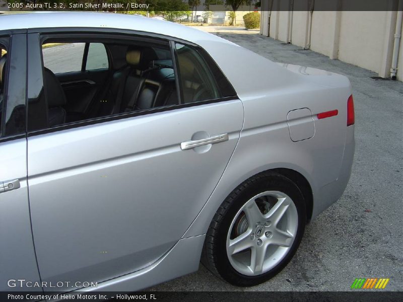 Satin Silver Metallic / Ebony 2005 Acura TL 3.2