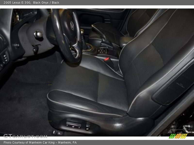 Black Onyx / Black 2005 Lexus IS 300