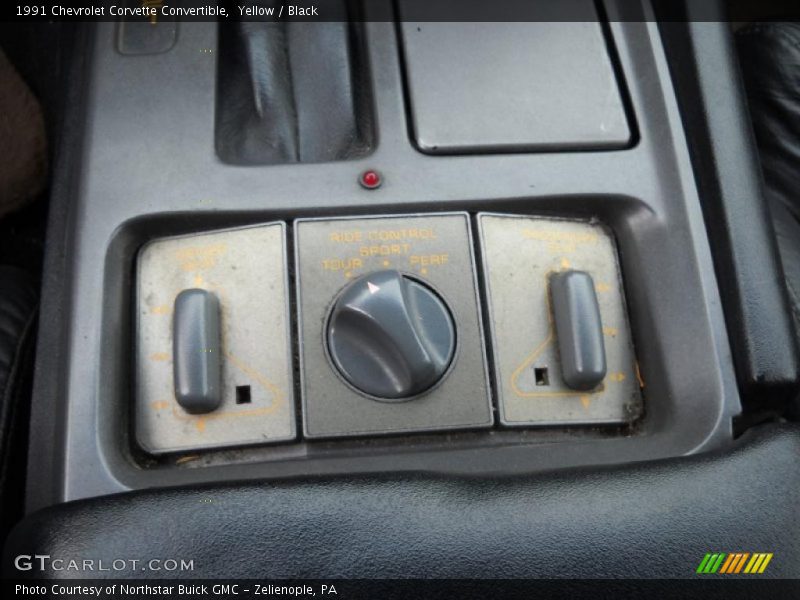 Yellow / Black 1991 Chevrolet Corvette Convertible