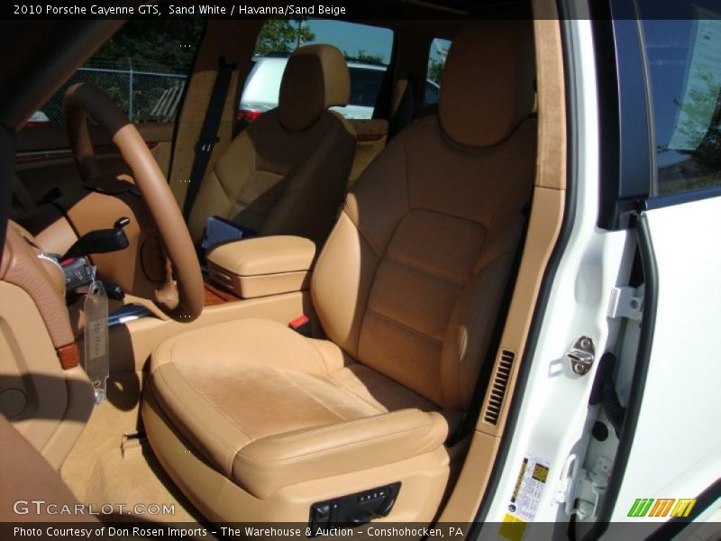 Sand White / Havanna/Sand Beige 2010 Porsche Cayenne GTS