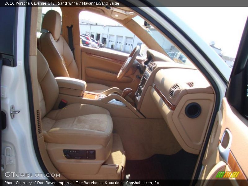 Sand White / Havanna/Sand Beige 2010 Porsche Cayenne GTS