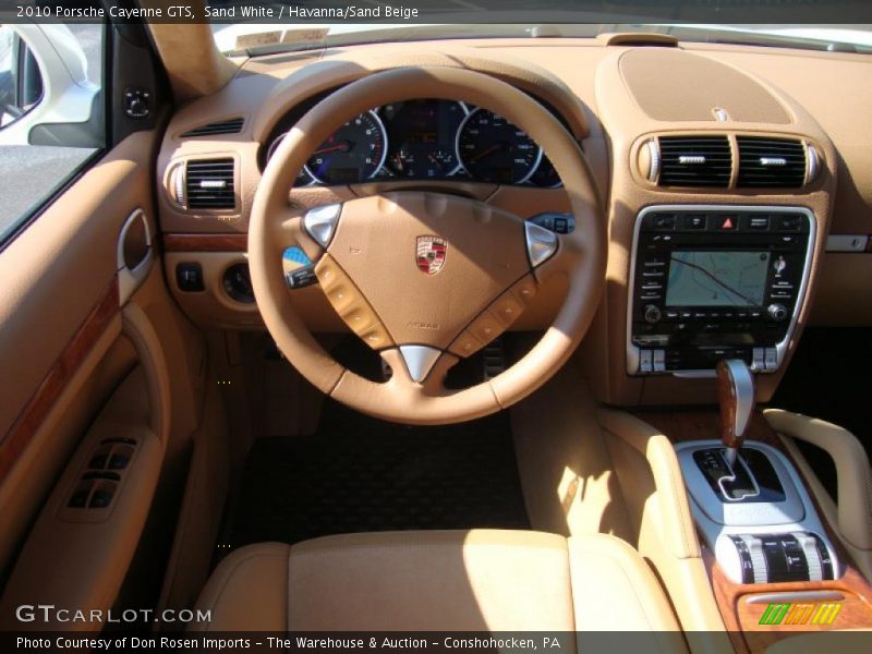 Sand White / Havanna/Sand Beige 2010 Porsche Cayenne GTS