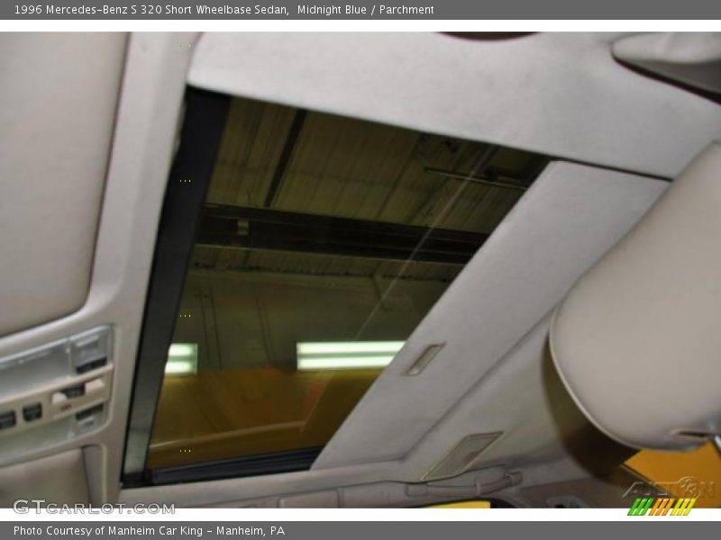 Midnight Blue / Parchment 1996 Mercedes-Benz S 320 Short Wheelbase Sedan