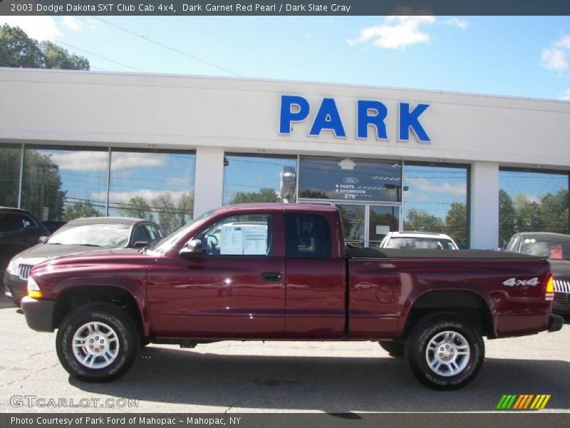 Dark Garnet Red Pearl / Dark Slate Gray 2003 Dodge Dakota SXT Club Cab 4x4