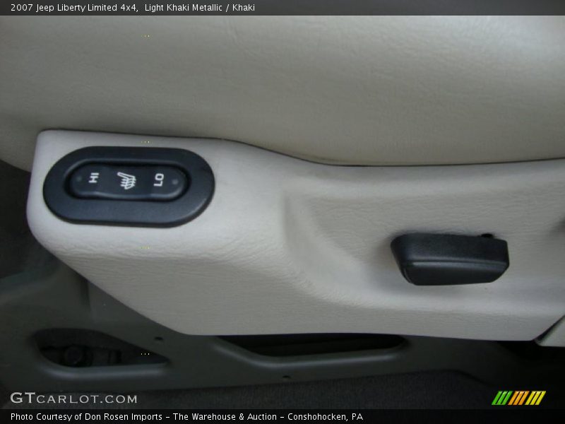 Light Khaki Metallic / Khaki 2007 Jeep Liberty Limited 4x4