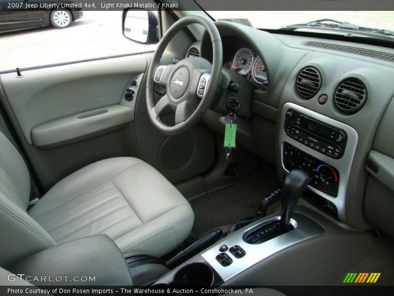 Light Khaki Metallic / Khaki 2007 Jeep Liberty Limited 4x4