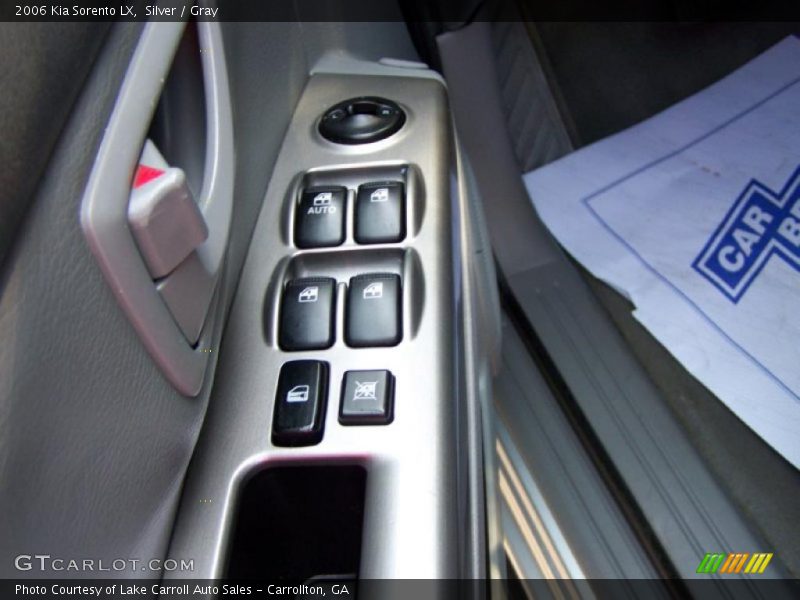 Silver / Gray 2006 Kia Sorento LX