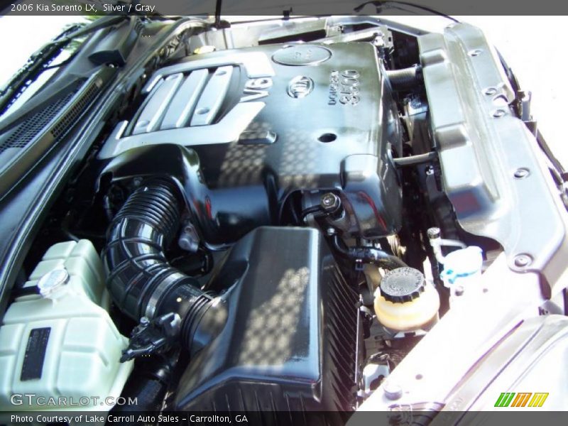 Silver / Gray 2006 Kia Sorento LX