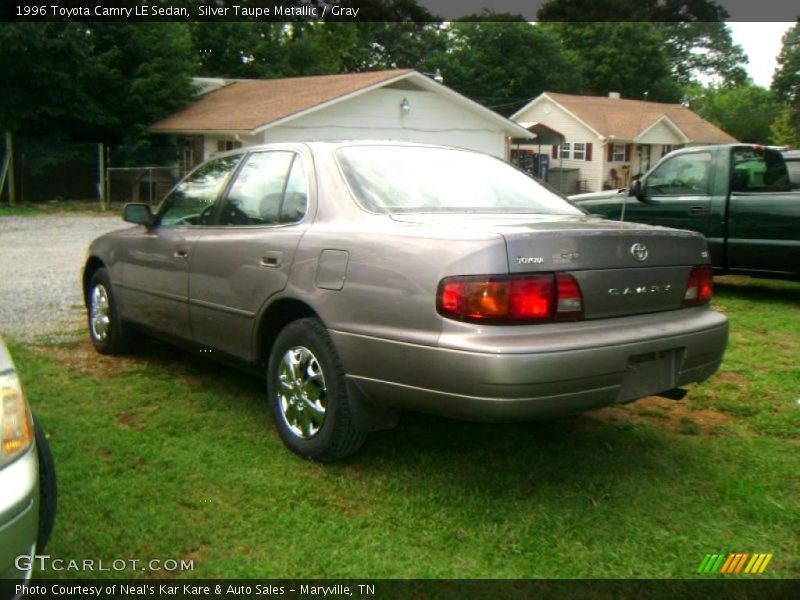 Silver Taupe Metallic / Gray 1996 Toyota Camry LE Sedan