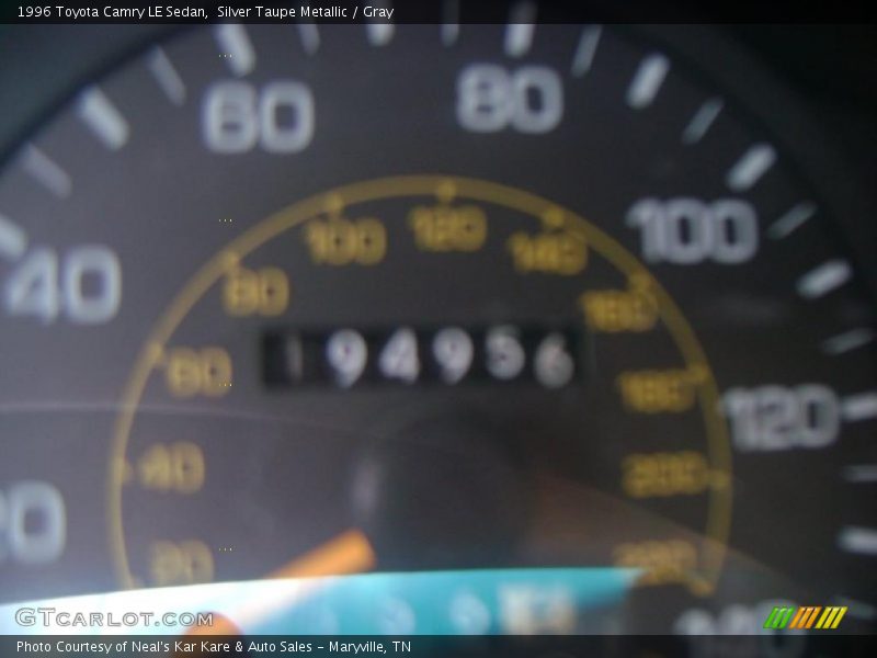 Silver Taupe Metallic / Gray 1996 Toyota Camry LE Sedan