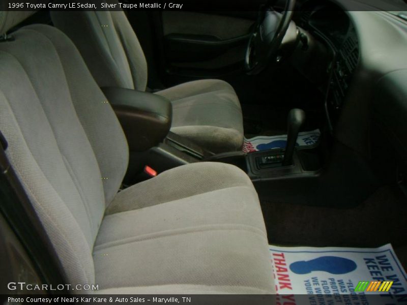 Silver Taupe Metallic / Gray 1996 Toyota Camry LE Sedan