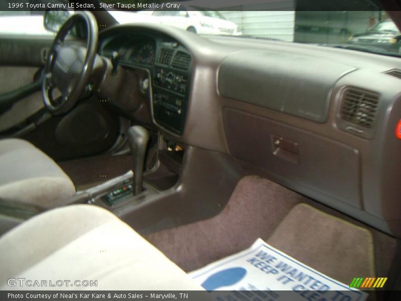 Silver Taupe Metallic / Gray 1996 Toyota Camry LE Sedan