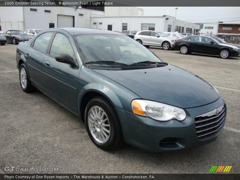 Magnesium Pearl / Light Taupe 2005 Chrysler Sebring Sedan