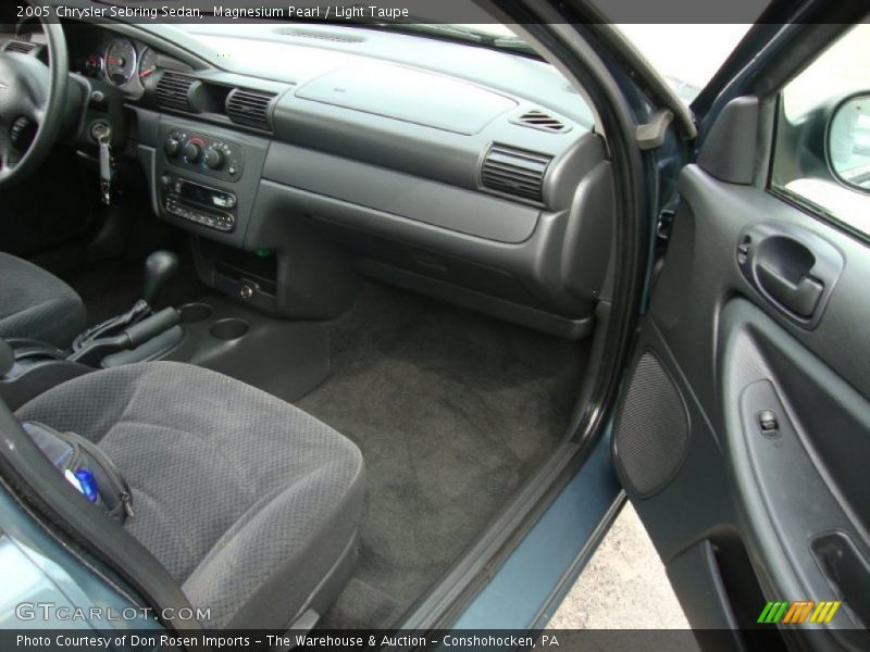 Magnesium Pearl / Light Taupe 2005 Chrysler Sebring Sedan