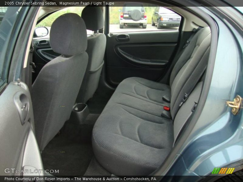 Magnesium Pearl / Light Taupe 2005 Chrysler Sebring Sedan