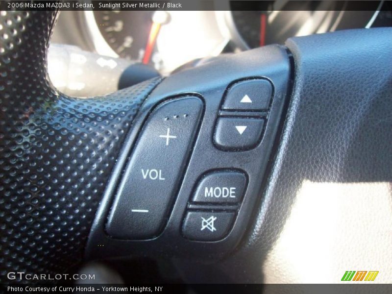 Sunlight Silver Metallic / Black 2006 Mazda MAZDA3 i Sedan
