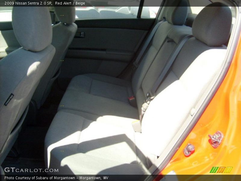 Red Alert / Beige 2009 Nissan Sentra 2.0 SR