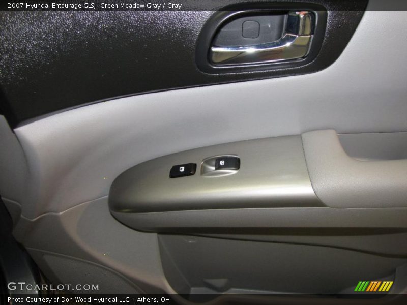 Green Meadow Gray / Gray 2007 Hyundai Entourage GLS