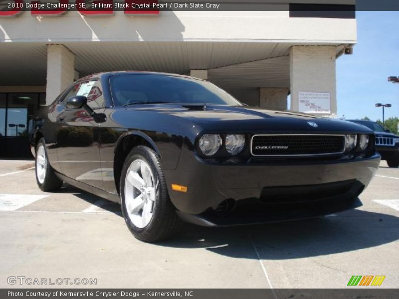 Brilliant Black Crystal Pearl / Dark Slate Gray 2010 Dodge Challenger SE